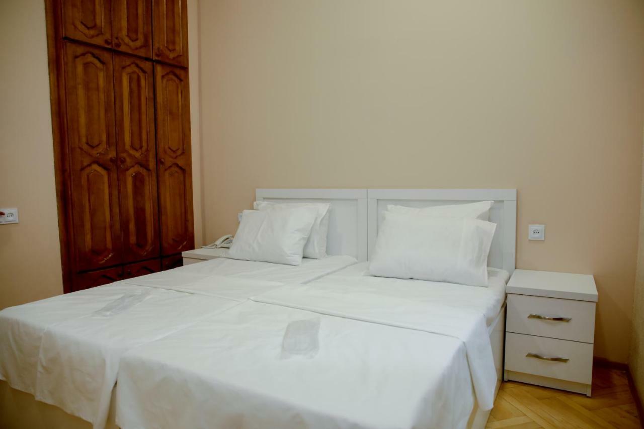Hostel Euphoria Mariam Tbilisi Exterior foto